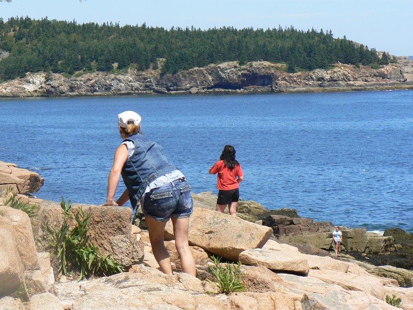 122-Corinna rock-climbing.jpg